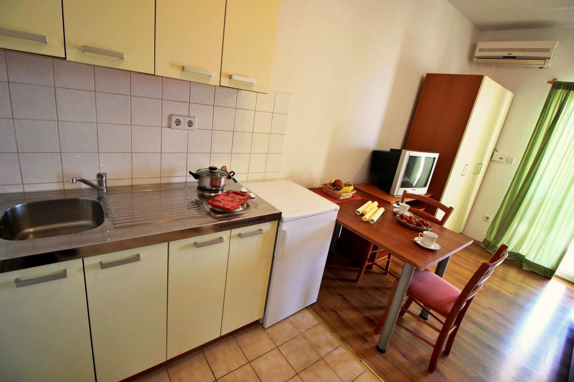 Apartments Marko Nemira Omiš Cameră foto